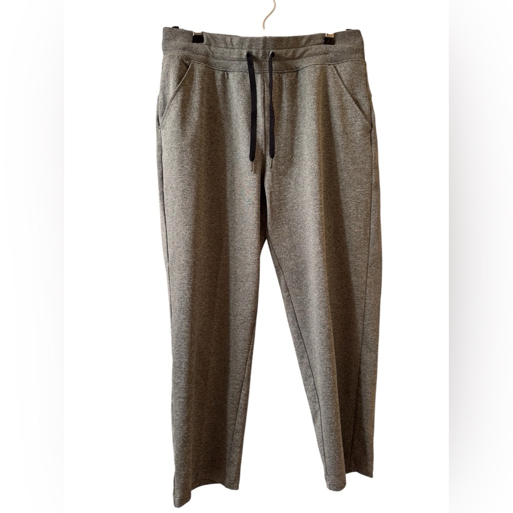 NWT Tek Gear Gray Capri Sweatpants Relaxed Fit Gray Size Small - Picture 1 of 7